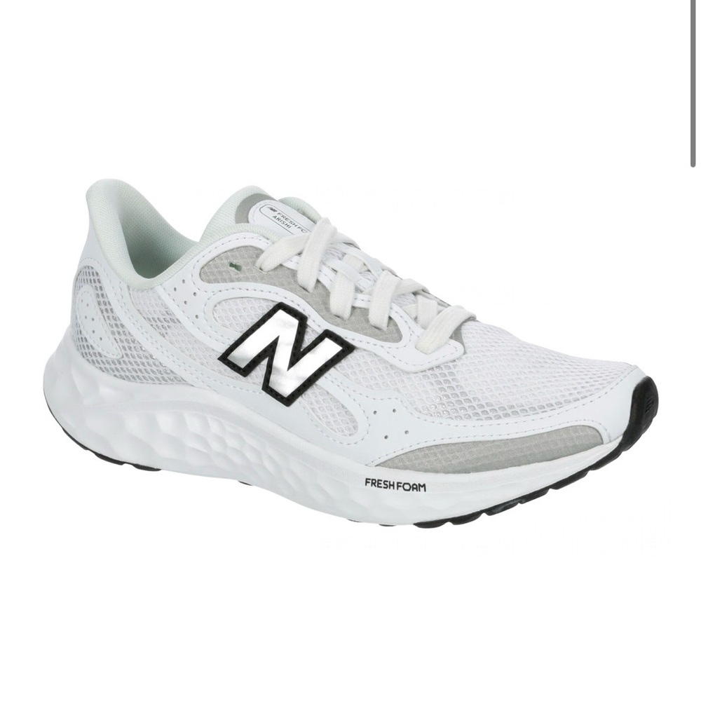 New Balance Arishi v4